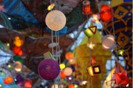 
      
      Ahead of Diwali, shopkeepers waiting for customers 
      
      