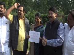 
      
        DMK MPs protest in Parliament premises demanding Farooq...
      
      