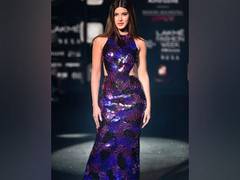 
      
      Shanaya Kapoor shares pictures from ramp debut
      
      