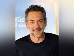 
      
      Todd Phillips blames 'hypersensitive climate' for his shift...
      
      