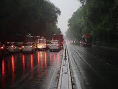 
      
      Delhi wakes up to light showers, air quality remains in moderate
      
      