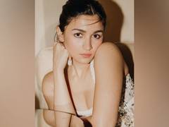 
      
      5 movies that showcase Alia Bhatt's acting prowess as she turns 29
      
      