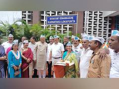 
      
      AAP celebrates 