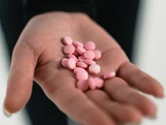 
      
      Increased serotonin prevents cocaine addiction, researchers find
      
      