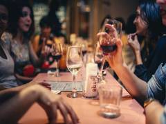 
    Being intoxicated brings strangers closer
    