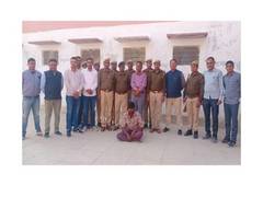 
      
      Man arrested in Rajasthan's Barmer with 7 kg heroin
      
      