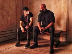 
      
      Dwayne Johnson announces 'official wrap' on 'Red Notice'
      
      