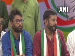 
      
      Congress general secretaries welcome Kanhaiya Kumar in party
      
      