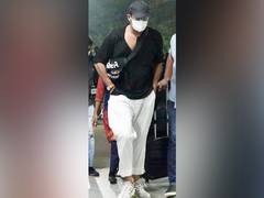 
      
      Prabhas spotted wearing mask at Hyderabad airport amid...
      
      