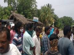 
      
      Flood victims stage protest in front of Tehsildar office in...
      
      