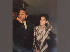 
      
      Suniel Shetty wishes 30th marriage anniversary to wife Mana...
      
      