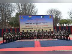 
      
      Battalion Commander meeting held at Indo-Pak border
      
      