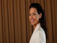 
      
      Historical monuments bowl over Evangeline Lilly during her...
      
      