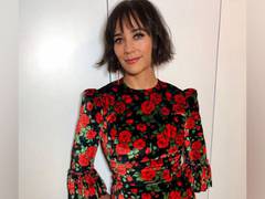
      
      Apple's dark comedy series 'Sunny' casts Rashida Jones
      
      