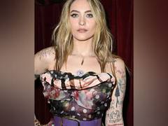 
      
      Paris Jackson looks stunning in chic style at Paris Fashion Week
      
      