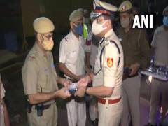 
      
      Delhi police commissioner visits several places, distributes...
      
      