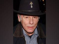 
      
      'Quantum Leap' star Dean Stockwell dies at 85
      
      