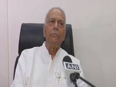 
      
      I will be more constitutional than NDA candidate: Yashwant Sinha
      
      