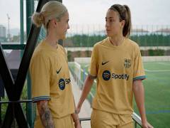 
      
      FC Barcelona unveil Olympic gold inspired away kit for 2022-23
      
      