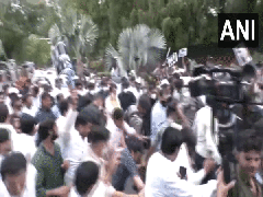 
      
      Congress leader Rahul Gandhi arrives at ED office
      
      