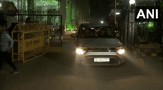
      
      I-T 'survey' at BBC offices concludes nearly after 60 hrs
      
      