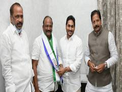 
      
      Former TDP MLA joins ruling YSRCP
      
      