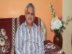
      
      Hyderabad man announces Rs 2 L reward for those assisting in...
      
      