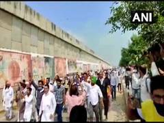 
      
      Farmers block NH 44 near Kurukshetra, protest against...
      
      