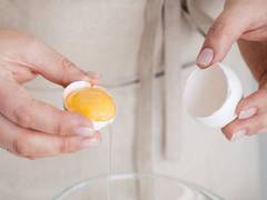 
      
      Adjusting fatty acid intake may help with bipolar disorders
      
      