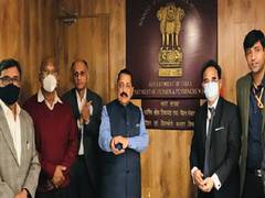 
      
       Jitendra Singh launches unique face recognition technology...
      
      