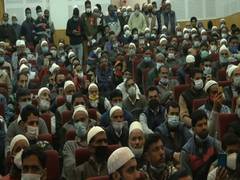 
      
      Sufi meet pays tribute to Waza Mahmood in J-K's Srinagar
      
      