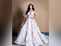 
      
      Dazzling blue-eyed beauty Aishwarya Rai Bachchan turns 47
      
      