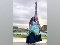 
      
      Priyanka Chopra shares a glimpse of her 'evening in Paris' 
      
      