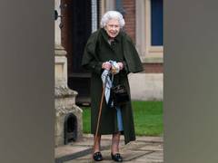 
      
      Queen Elizabeth II goes for first outing of 2022 on eve of...
      
      