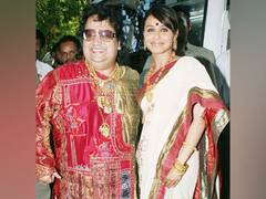 
      
      'Can't help but think of all the memories': Rani Mukerji...
      
      