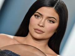 
      
      Kylie Jenner reflects on 2021, shares delightful picture of...
      
      