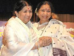 
      
      Asha Bhosle visits sister Lata Mangeshkar at hospital, says...
      
      
