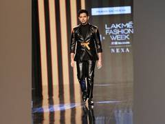 
      
      AAP leader Raghav Chadha walks the ramp at Lakme Fashion Week
      
      