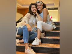 
      
      Taapsee Pannu kickstarts June on positive note, calls sister...
      
      