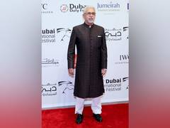 
      
      Naseeruddin Shah keeps mum on Pehlu Khan lynching case
      
      