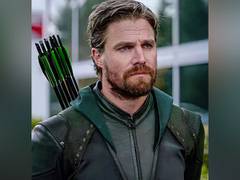 
      
      Stephen Amell responds to 'Peacemaker' season finale diss at...
      
      