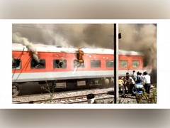 
      
      Fire breaks out in Pantry car of Gandhidham-Puri Express...
      
      