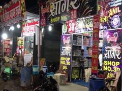 
      
      Indore district administration permits bursting of green crackers
      
      