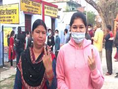 
      
      Development, law and order are key issues, say voters in Ayodhya  
      
      