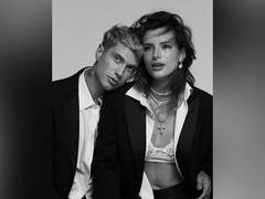 
      
      Bella Thorne packs on PDA with new boyfriend Benjamin Mascolo
      
      