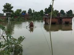 
      
      Burhi Gandak in spate, low-lying areas flooded in...
      
      