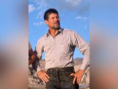 
      
       'Tremors' star Fred Ward passes away at 79 
      
      
