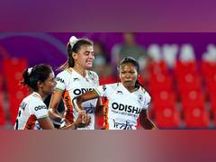 
      
      FIH Women's Hockey WC: India beat Canada by 3-2 in penalty
      
      