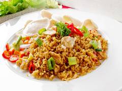 
    Study finds online menus should put healthy foods first
    