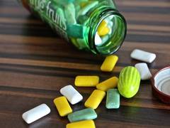 
    Sugar-free chewing gum leads to less tooth decay: Study
    